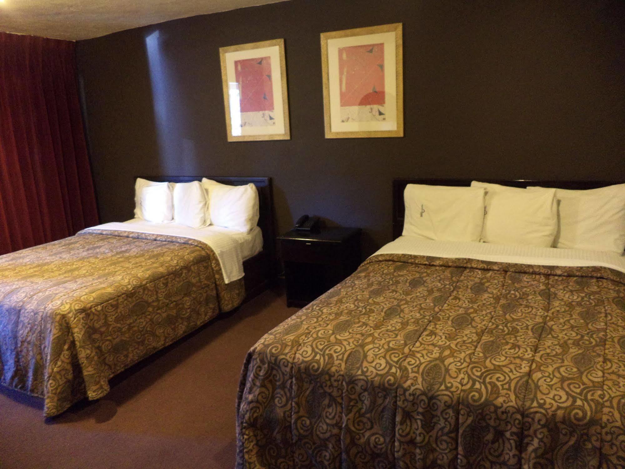 Fiesta Hotel Tijuana